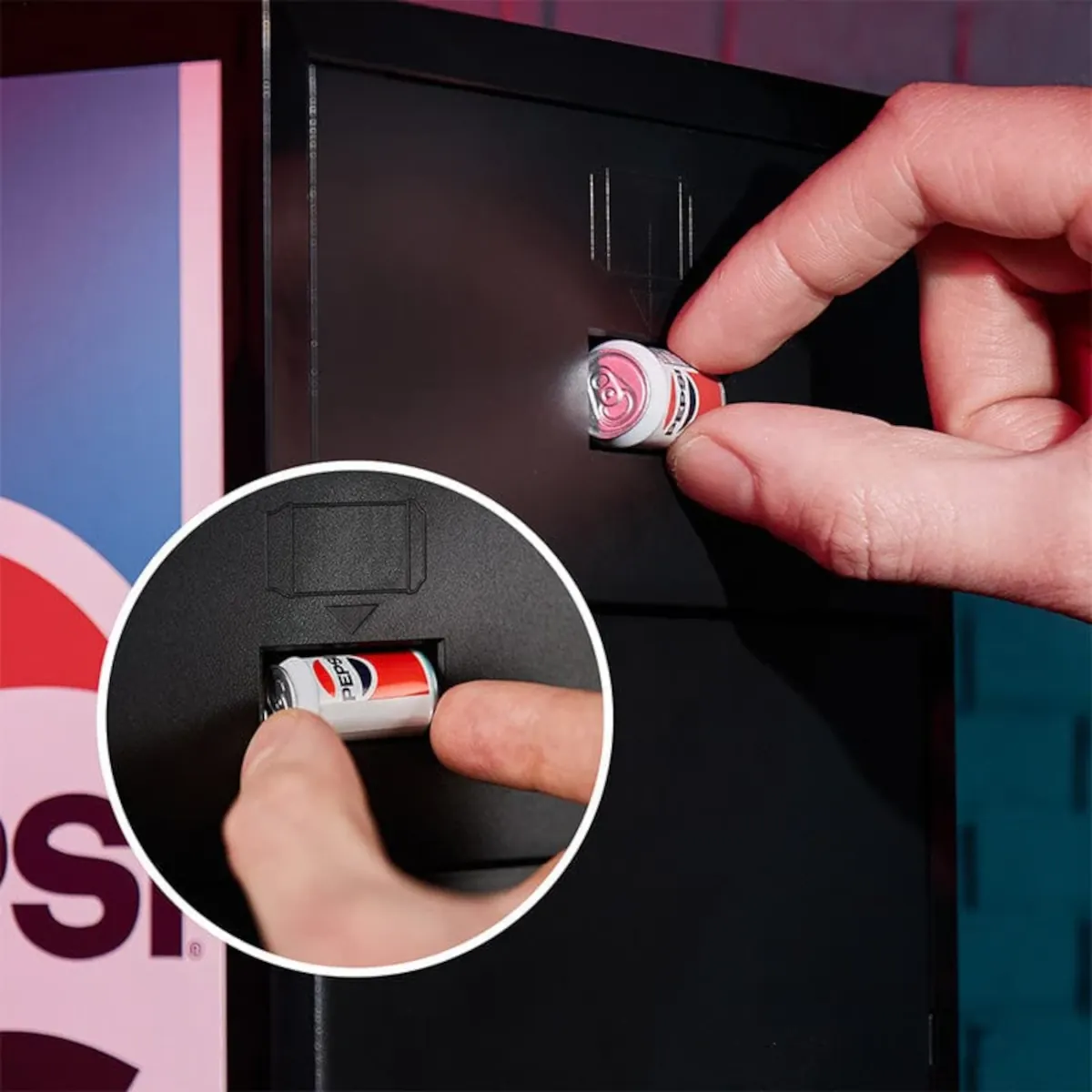NS4271 Official Quarter Arcade 1-4 Scale Pepsi Retro Vending Machine USB Hub 2
