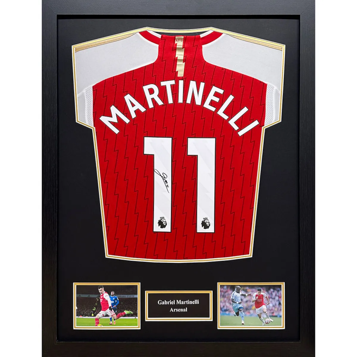 TM-04978 Arsenal F.C. Gabriel Martinelli Framed Signed Replica Football Shirt